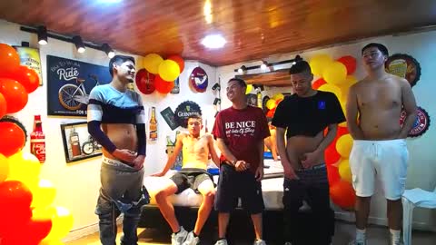 Snapshot of backyardigans chatting on February 3, 6:39 pm backyardigans online show from February 3, 6:39 pm