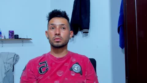 s   online show from November 3, 12:33 am