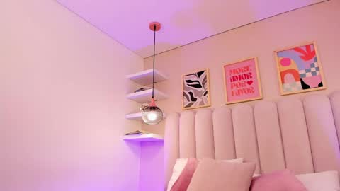 bad__girll_ online show from April 3, 7:54 pm