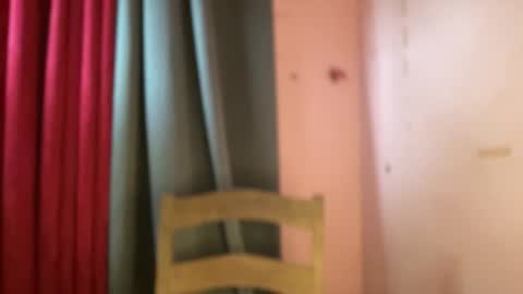 AMARA - FOLLOW ME AND THUMBS UP online show from March 1, 1:32 am