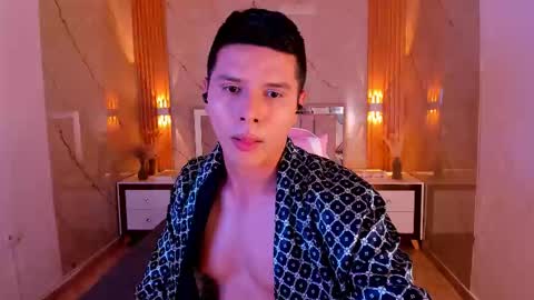 Angel online show from March 18, 7:42 pm