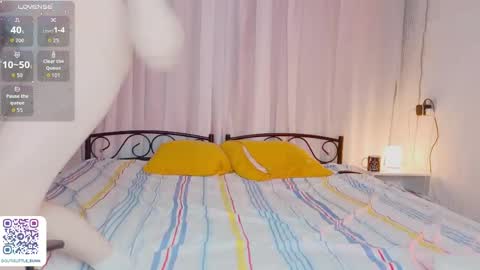 Alice online show from May 17, 6:39 pm