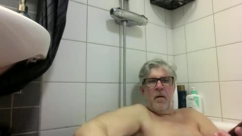 baggelina75 online show from April 1, 6:49 pm