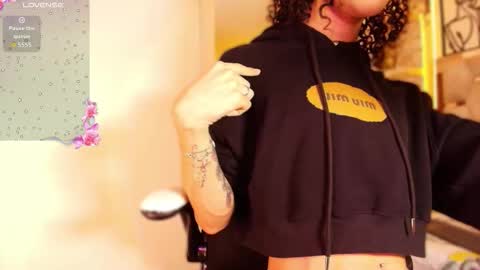 ballesteros_ online show from February 10, 3:42 am