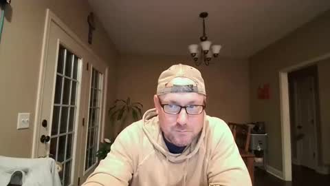 JustMe online show from December 21, 4:30 am