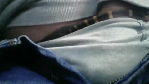 boton online show from November 28, 4:03 pm