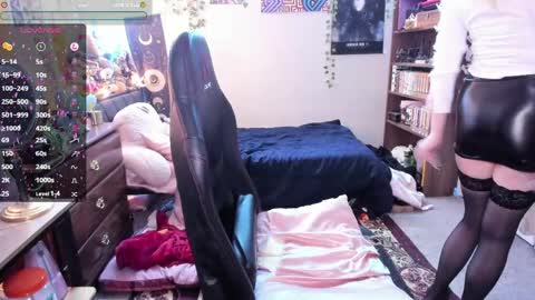 Bambi online show from May 31, 2:54 am