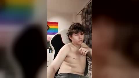 Banana Boy online show from June 20, 9:10 pm