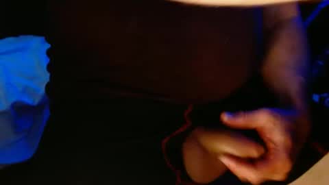 Snapshot of bananahottub chatting on October 11, 10:46 pm BananaHotTub online show from October 11, 10:46 pm