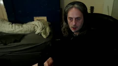 bangintoleather online show from April 27, 2:20 am