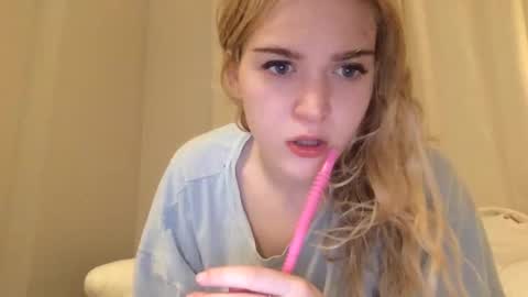 bansam1738 online show from December 3, 4:35 am