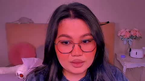 Barbie Kim online show from March 8, 11:39 pm