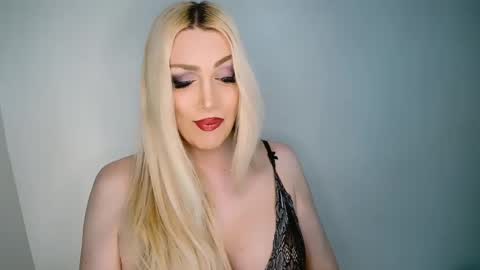 Barbi Bentley online show from February 11, 5:06 pm