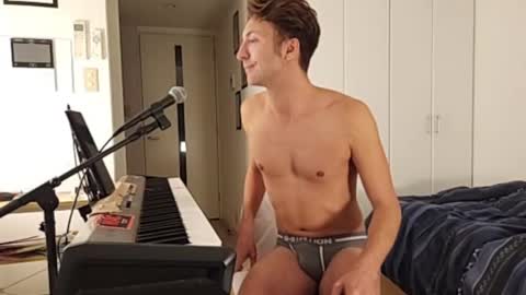 BareBritPianist online show from October 15, 7:32 am