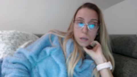 Lena online show from March 23, 6:24 pm