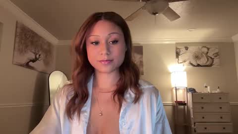 chicka online show from March 28, 4:36 am