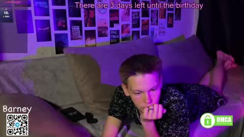 Fansly  Barney  and Kevin T  online show from September 9, 7:25 pm