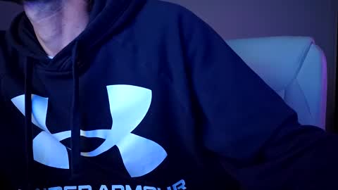 Snapshot of barryblackgun chatting on March 2, 10:03 am barryblackgun online show from March 2, 10:03 am