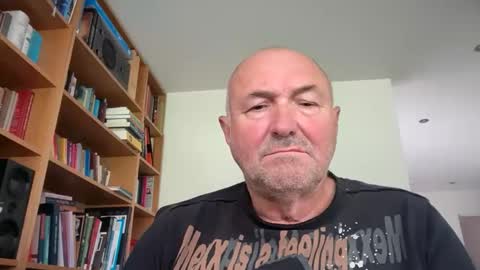 bartvel online show from May 12, 11:19 am