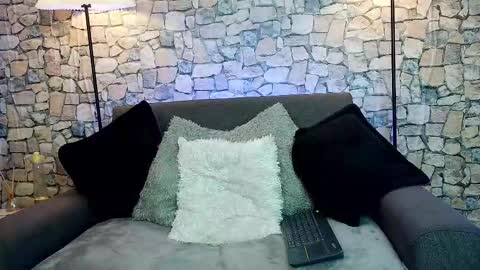 Bastian online show from November 16, 3:52 am