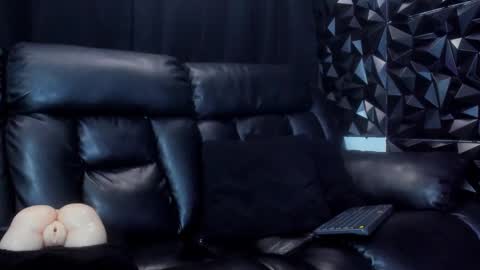 bastian online show from March 11, 5:46 pm