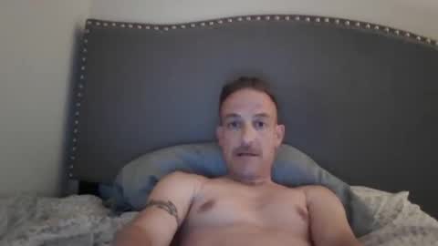 babtboy2121 online show from April 4, 2:40 am