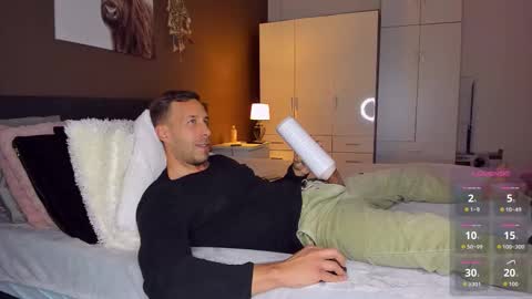 Rob online show from September 27, 9:34 pm