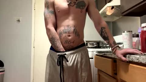 battlewolfxx online show from February 6, 9:13 am