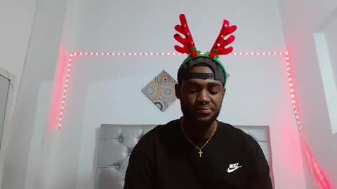 Andrew  online show from December 4, 7:13 pm