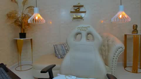 Snapshot of bbwcindyy chatting on September 26, 9:56 pm BBW Cindyy online show from September 26, 9:56 pm