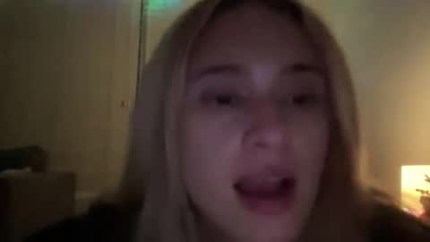 bbyangelyoga online show from December 22, 12:28 am