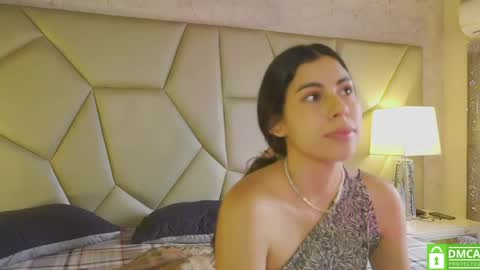 Helena  Evan online show from May 14, 11:52 am