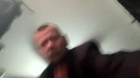 beaatoffbob online show from November 16, 10:01 pm