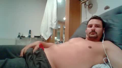 bearboudior online show from May 6, 10:54 am