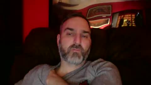 beardedambition online show from December 17, 11:33 pm