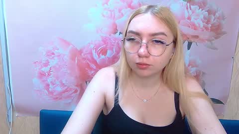 Snapshot of beatriceflyy chatting on September 9, 5:29 am BeatriceFlyy online show from September 9, 5:29 am