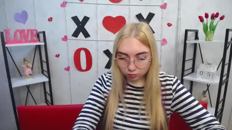 Snapshot of beatriceflyy chatting on March 5, 6:12 am BeatriceFlyy online show from March 5, 6:12 am