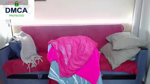 your Lana online show from January 13, 6:05 pm