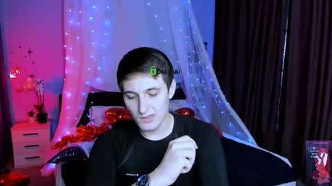 liam online show from February 15, 8:51 pm