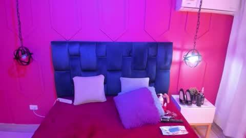 Chantall online show from November 11, 11:23 am