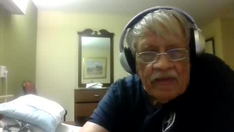 Snapshot of beautytomyeyes chatting on October 7, 12:28 am beautytomyeyes online show from October 7, 12:28 am