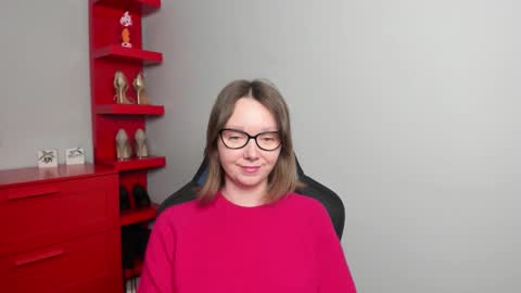 Zoe online show from February 12, 7:56 am