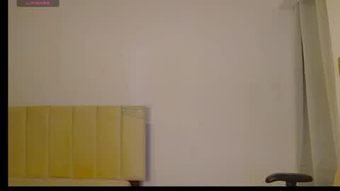 Jennifer online show from April 11, 11:03 am