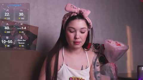 BeccaHert online show from February 23, 2:18 am