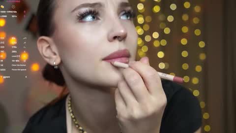 Melissa online show from November 10, 2:20 pm