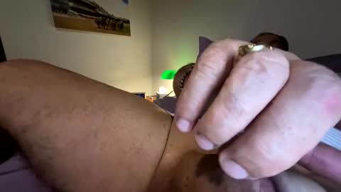 bedroomeyes22 online show from April 14, 8:50 am