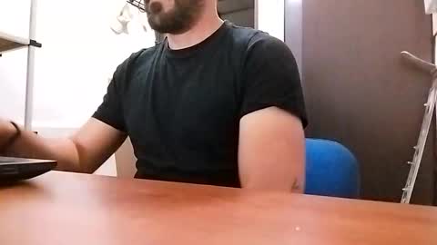 beerman198710 online show from March 8, 6:16 pm