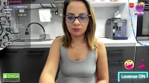 kevin and Bella online show from January 31, 8:50 pm