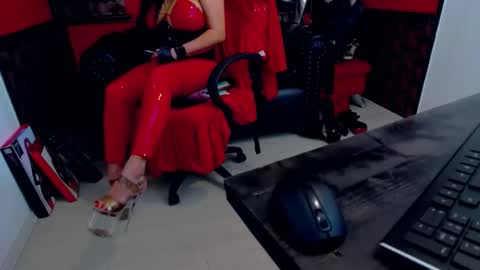 BelatrixDomme online show from March 6, 6:19 am