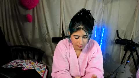 modelo independiente online show from February 28, 3:04 am